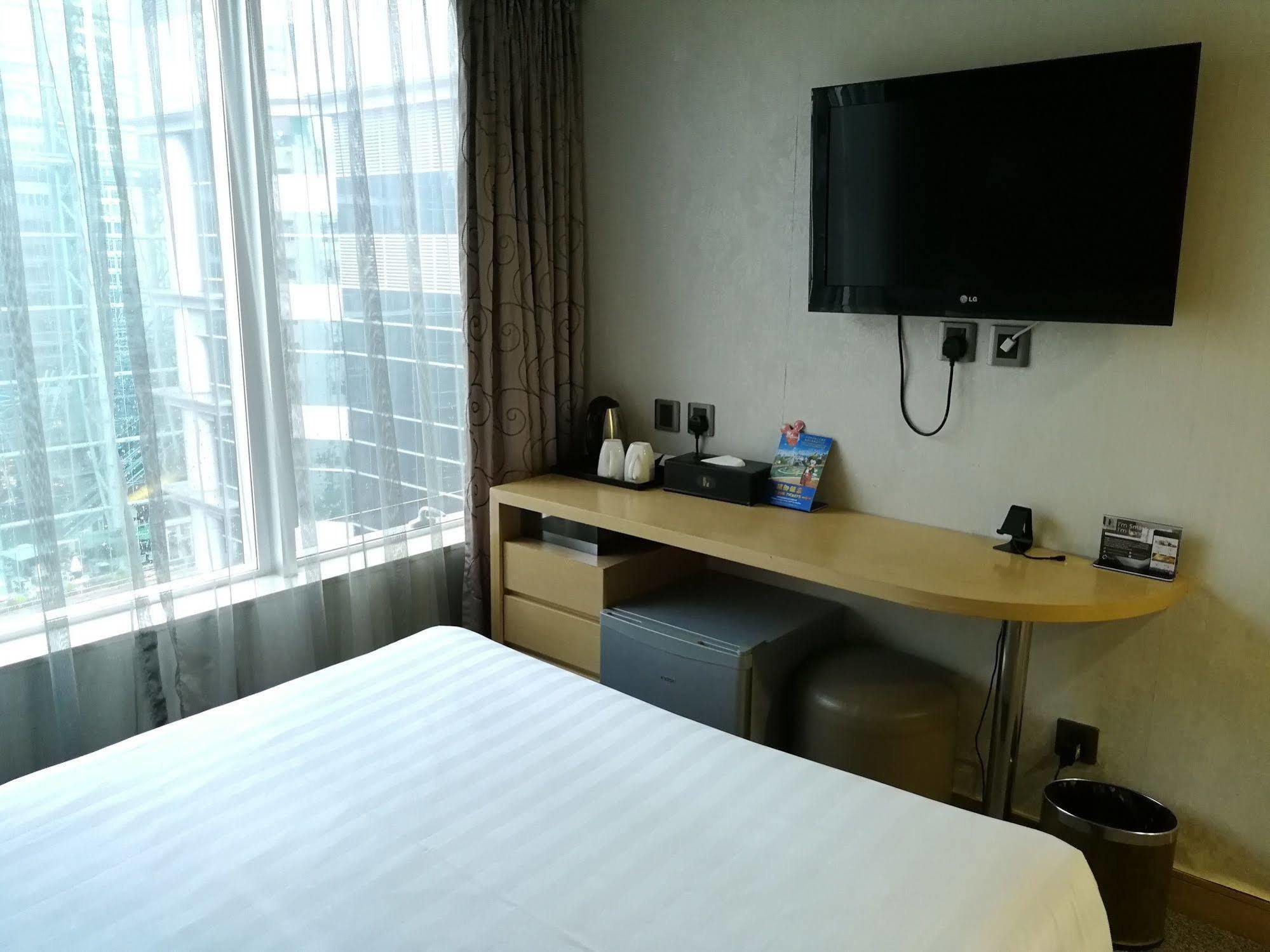 H1 Hotel Hong Kong Exterior photo